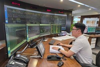 Thuỷ điện cùng nhiệt điện chạy than đang đóng góp lớn cho hệ thống điện. 