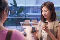 Tình trạng giới trẻ chỉ biết chi mà chưa biết quản lý hiện khá phổ biến