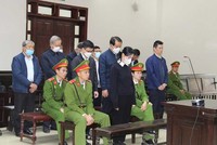 Các bị cáo được xét kháng cáo tại phiên tòa phúc thẩm 