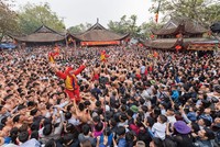 So với thế giới cũng như khu vực, độ phủ bảo hiểm tại Việt Nam còn thấp