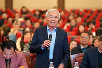 PGS.TS Trần Chủng.