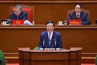 Bộ trưởng Bộ Xây dựng Trần Hồng Minh bày tham luận - Ảnh: TTXVN. 