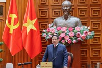 Thủ tướng nhấn mạnh 3 kinh nghiệm quan trọng trong quản lý, điều hành kinh tế vĩ mô - Ảnh: VGP.