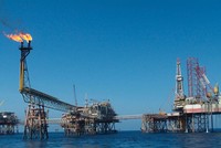 Chi tiêu đầu tư của ngành dầu khí trong thời gian tới sẽ ở mức cao nhất, tạo lợi thế cho các doanh nghiệp dịch vụ dầu khí