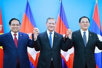 Thủ tướng Việt Nam - Campuchia - Lào thúc đẩy triển khai kết quả hợp tác cấp cao 