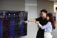 Việc nâng hạng không chỉ là câu chuyện dòng vốn, mà còn là bước khởi đầu để thị trường Việt Nam tham gia sâu hơn vào hệ thống tài chính toàn cầu