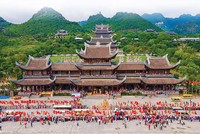 Ninh Bình hoàn thiện ranh giới đề xuất và tiêu chí giá trị nổi bật toàn cầu, hướng tới hồ sơ UNESCO công nhận Quần thể Tam Chúc - Vân Long là Di sản Thế giới 