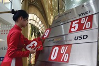 Với mức lãi suất lên tới 8-9%/năm, kênh tiền gửi tiết kiệm đang cho lãi suất thực dương 