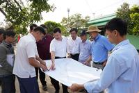 Phó Chủ tịch UBND thành phố Huế Hoàng Hải Minh kiểm tra tiến độ dự án trên địa bàn.