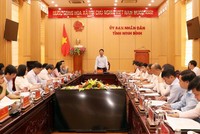 Ông Trần Song Tùng, Phó Chủ tịch Thường trực UBND tỉnh Ninh Bình chủ trì hội nghị