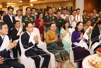 Tham dự buổi lễ có các đồng chí: Lê Hoài Trung, Ủy viên Bộ Chính trị, Bộ trưởng Ngoại giao; Đoàn Minh Huấn, Ủy viên Bộ Chính trị, Giám đốc Học viện Chính trị Quốc gia Hồ Chí Minh; Võ Thị Ánh Xuân, Bí thư Trung ương Đảng, Phó Chủ tịch nước, cùng một số đồng chí Ủy viên Trung ương Đảng, đại diện lãnh đạo các ban, bộ, ngành Trung ương và địa phương.