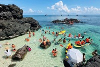 Quảng Ngãi thu hút khoảng 320.000 lượt du khách trong dịp lễ Giỗ Tổ Hùng Vương. 