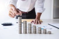 Với nhiều ngân hàng, nguồn thu từ bảo hiểm là một cấu phần quan trọng