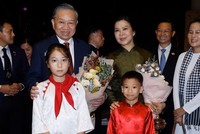 Tổng Bí thư, Chủ tịch nước Tô Lâm và Phu nhân bắt đầu chuyến thăm cấp Nhà nước tới Singapore 
