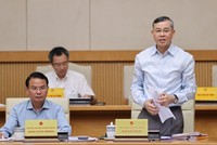 Bộ trưởng Bộ Tài chính Ngô Văn Tuấn báo cáo tại Phiên họp - Ảnh: VGP