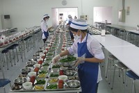 TP.HCM vẫn chưa thể ủy quyền cấp Giấy chứng nhận cơ sở đủ điều kiện an toàn thực phẩm đối với hộ kinh doanh dịch vụ ăn uống