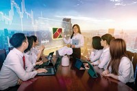 Dẫn vốn cho tăng trưởng