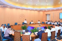 Toàn cảnh cuộc họp của UBND TP.Hà Nội về việc triển khai thực hiện chỉ đạo của Trung ương về khởi công dự án nhà ở xã hội và nhà ở cho thuê.