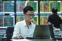 Khoảng trống thông tin sau các sự kiện pháp lý có thể làm gia tăng tâm lý thận trọng và biến động giá cổ phiếu trên thị trường