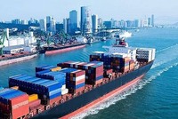 Xuất siêu sang EU tiếp đà tăng trưởng 