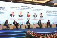 Các chuyên gia đề xuất định hướng phát triển cho Đà Nẵng tại hội nghị Đối thoại Chính sách cấp cao, chủ đề “Thực thi, giải pháp và chính sách phát triển đô thị”. Ảnh Hoàng Anh
