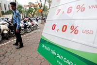 Lãi suất cho vay doanh nghiệp tại các ngân hàng lên tới mức 12-15%/năm