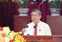 Ông Đồng Văn Thanh, Ủy viên BCH Trung ương Đảng, Phó Bí thư Thường trực Thành ủy, Chủ tịch HĐND TP. Cần Thơ phát biểu khai mạc kỳ họp. 