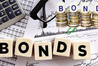 Lãi suất trái phiếu ngân hàng đã lên đến 10%/năm, chuyên gia cảnh báo rủi ro 