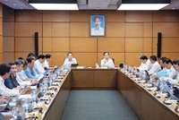 Quốc hội thảo luận tại tổ về Dự án Dự thảo Luật sửa đổi, bổ sung Điều 6 và Phụ lục IV về Danh mục Ngành, nghề đầu tư kinh doanh có điều kiện của Luật Đầu tư