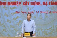 Ngày 14/8, Phó Thủ tướng Thường trực Phạm Gia Túc chủ trì Hội nghị tháo gỡ các khó khăn, vướng mắc trong lĩnh vực công nghiệp, xây dựng, hạ tầng và quy hoạch. Ảnh: Chinhphu.vn