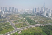 Lô đất 1.K3.5.HH có diện tích 10.059 m2 tại Khu đô thị mới Thủ Thiêm dự kiến được TP.HCM tổ chức đấu giá trong tháng 9, giá khởi điểm hơn hơn 2.960 tỷ đồng. Ảnh: Lê Toàn. 