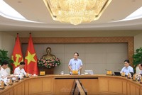 Phó Thủ tướng Chính phủ Lê Tiến Châu chủ trì họp về tình hình triển khai thực hiện tổng rà soát hệ thống văn bản quy phạm pháp luật - Ảnh: chinhphu.vn