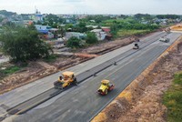 Đẩy mạnh giải ngân đầu tư công được kỳ vọng mở rộng nguồn việc cho các doanh nghiệp xây lắp và vật liệu xây dựng
