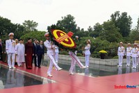 [Ảnh] 81 năm Quốc khánh: Lãnh đạo Đảng, Nhà nước vào Lăng viếng Chủ tịch Hồ Chí Minh 