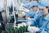 Xuất khẩu điện tử mang về gần 150 tỷ USD sau 8 tháng. 