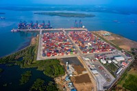 Theo dự thảo, quyết định của Chủ tịch UBND Thành phố về chấp thuận chủ trương đầu tư đồng thời với chấp thuận nhà đầu tư cũng là quyết định thành lập Khu logistics tích hợp. Ảnh: Lê Toàn.
