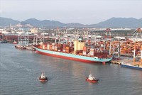 TP.HCM xây dựng hàng loạt chính sách ưu đãi để hỗ trợ doanh nghiệp phát triển cảng biển, logistics nhằm hướng tới mục tiêu trở thành trung tâm hàng hải quốc tế - Ảnh: Lê Toàn