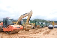Lâm Đồng đang tập trung cao độ về tiến độ thi công và giải ngân 2 dự án cao tốc Tân Phú - Bảo Lộc và Bảo Lộc - Liên Khương. Ảnh: Hoàng Sa