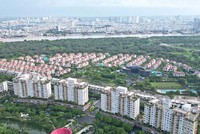 Lãi suất vay tăng khiến người mua nhà và nhà đầu tư thận trọng hơn khi sử dụng đòn bẩy tài chính (Ảnh: Lê Toàn)