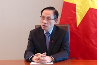 Ủy viên Bộ Chính trị, Bộ trưởng Ngoại giao Lê Hoài Trung.