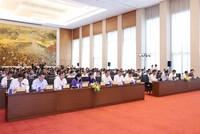 Các vị đại biểu Quốc hội hoạt động chuyên trách sẽ cho ý kiến 17 dựi án luật - Ảnh: Quang Phúc. 