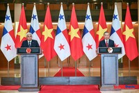 Tổng Bí thư, Chủ tịch nước Tô Lâm và Tổng thống Cộng hòa Panama José Raúl Mulino gặp gỡ báo chí sau hội đàm. Ảnh: Đức Thanh.