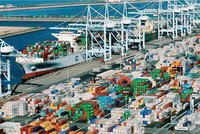 Bộ Công thương đặt mục tiêu nâng quy mô xuất khẩu của Việt Nam năm 2030 lên trên 1.000 tỷ USD ở kịch bản cao.