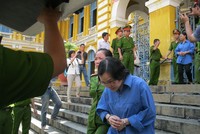 Bị cáo Huyền Như tại Tòa