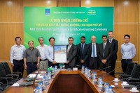 Nhà máy Đam Phú Mỹ nhận “Chứng chỉ vận hành xuất sắc” của Haldor Topsoe