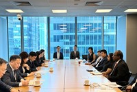 Giám đốc điều hành APAC: Việt Nam cần có cơ chế chia sẻ thông tin về quản lý nợ xấu của các ngân hàng thương mại 