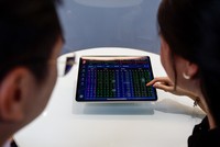 Chứng khoán Rồng Việt kỷ niệm 18 năm "trưởng thành vững bước"