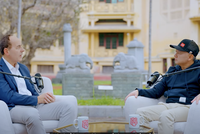 Ông Jan Van Eck, CEO VanEck (trái) và ông Thomas Nguyễn, Giám đốc Thị trường nước ngoài của Chứng khoán SSI trao đổi tại Chương trình