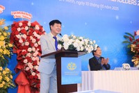 Ông Trương Anh Tuấn, Chủ tịch HĐQT Hoàng Quân phát biểu tại Đại hội