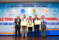 Đại diện BSR (thứ 2 từ phải sang) nhận Bằng khen giải Nhất tại Hội thi Sáng tạo Kỹ thuật tỉnh Quảng Ngãi